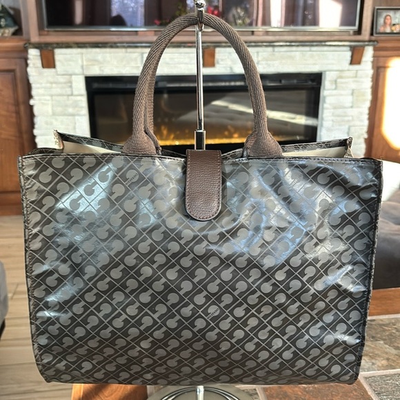 Gheradini Handbag ~ EUC - Picture 1 of 10